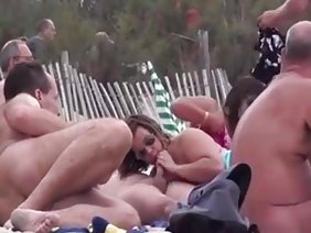 房子的女主人和焦虑的家庭教师