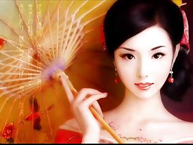 洒在娜塔莉心脏脸上的白色液体