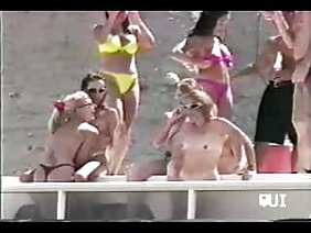 你非常蓬松的洞